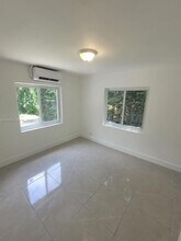 2823 Polk St in Hollywood, FL - Building Photo - Building Photo