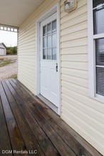 1825 Indian Mound Dr in Mount Sterling, KY - Foto de edificio - Building Photo