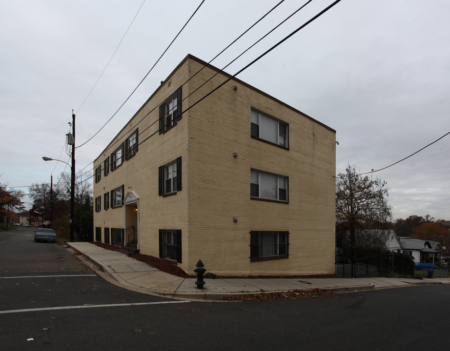 4934 Foote St NE in Washington, DC - Building Photo