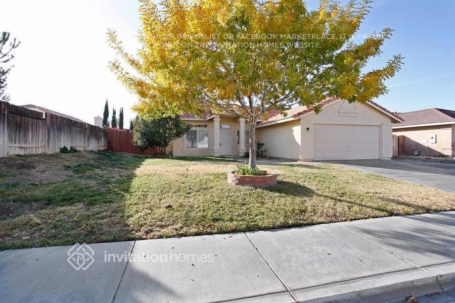 5726 Barcelona Dr in Palmdale, CA - Building Photo