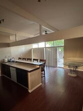 225 S Wallace Dr in Las Vegas, NV - Building Photo - Building Photo