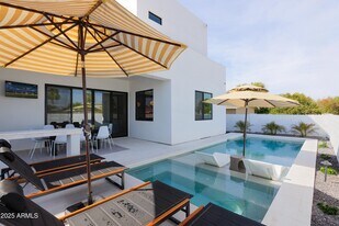 4707 N 73rd St in Scottsdale, AZ - Building Photo