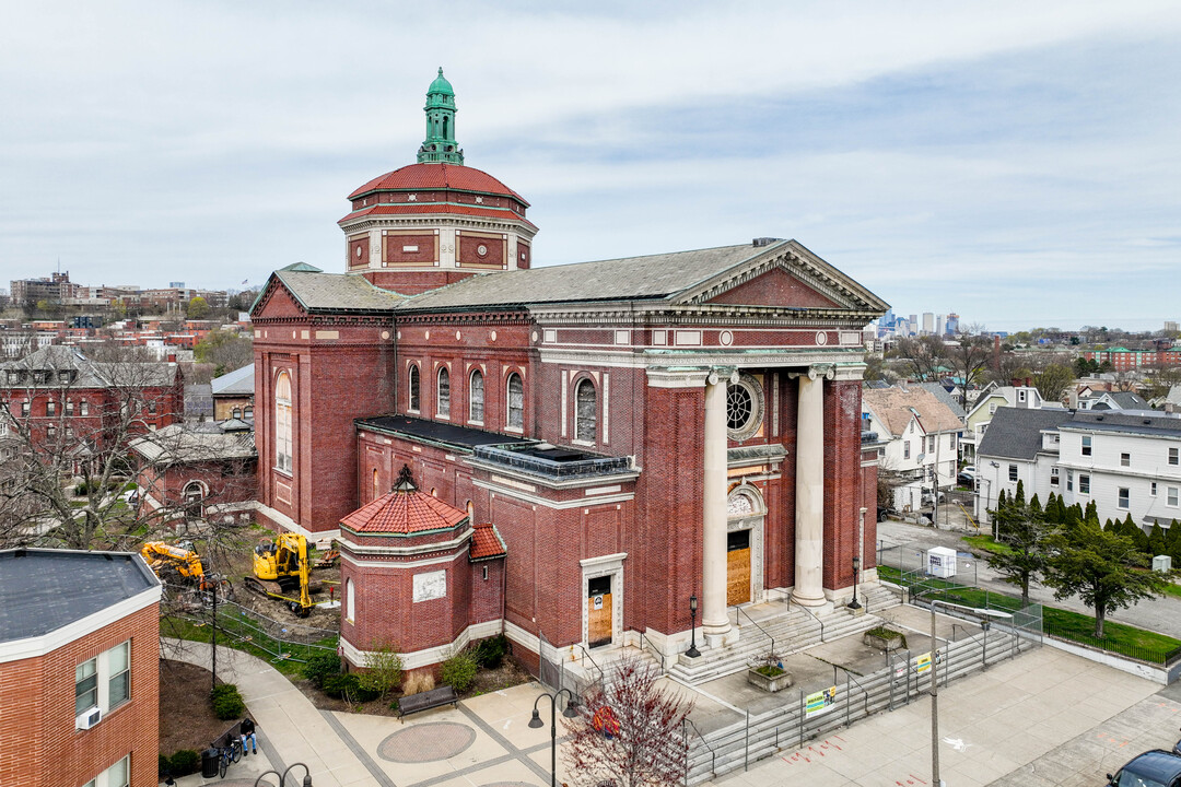 Dona Besaida Gutierrez Cooperative in Jamaica Plain, MA - Building Photo