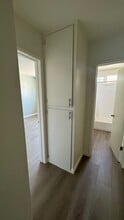 8821 Owensmouth Ave in Los Angeles, CA - Building Photo - Building Photo