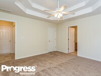 275 Chestnut Dr photo'