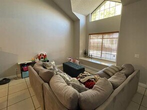 29639 Greenhill Dr in Menifee, CA - Building Photo - Building Photo