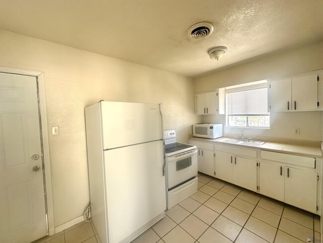 1020 S 9th Ave in Yuma, AZ - Building Photo - Building Photo