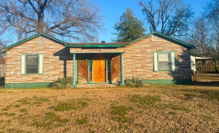 206 Chance St in Kennett, MO - Foto de edificio