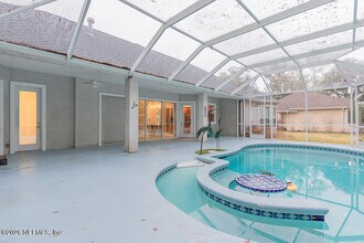 5466 River Trail Rd N in Jacksonville, FL - Building Photo - Building Photo