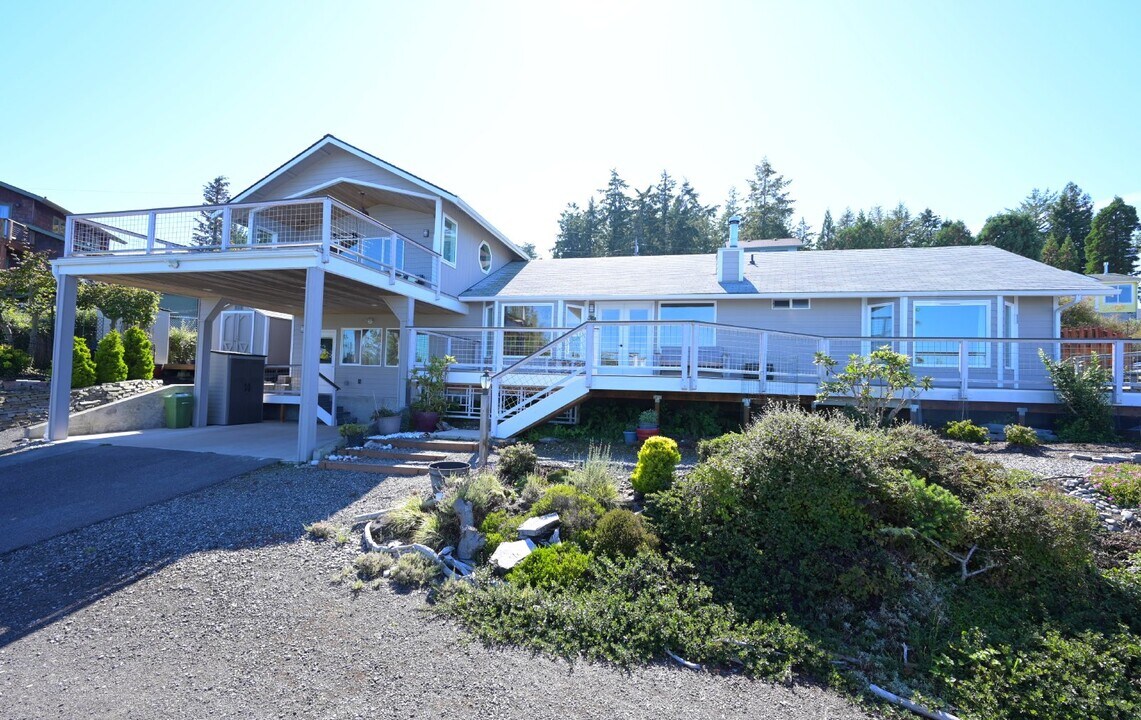 51 Kaufman Dr in Sequim, WA - Building Photo