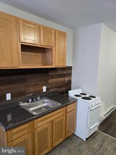 5155 W Thompson St in Philadelphia, PA - Foto de edificio - Building Photo