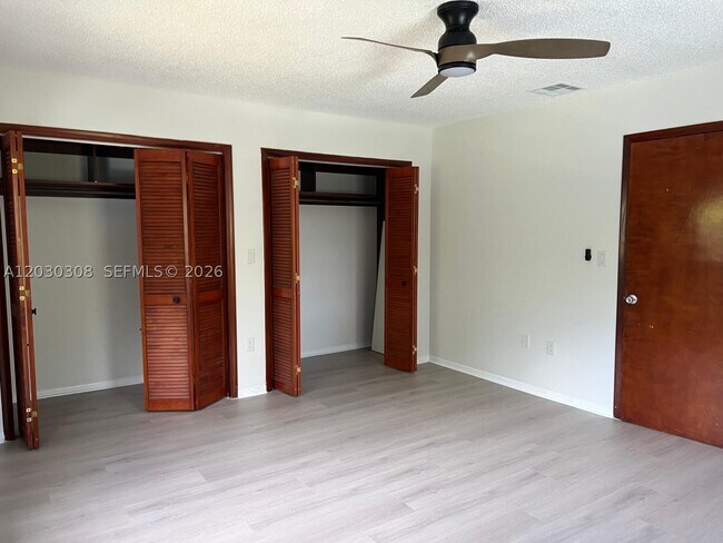 321 SW 71st Ave