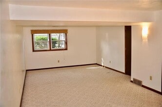 4135 Briggs Ave in Erie, PA - Building Photo - Building Photo