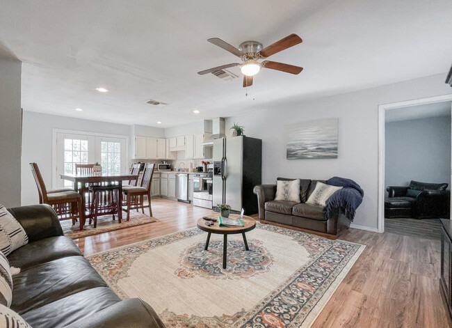 property at 4310 Tropical Dr