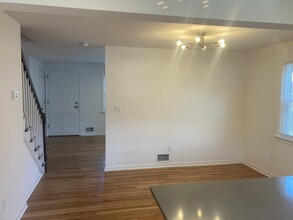 6 Naples St in Norwalk, CT - Building Photo - Building Photo