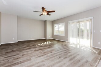 10953 E Tupelo Ave in Mesa, AZ - Building Photo - Building Photo