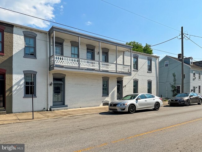 property at 408 W Princess St