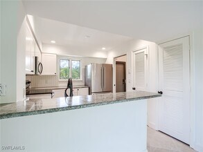 1633 Spoonbill Ln in Naples, FL - Building Photo - Building Photo