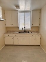 3672 S Western Ave in Los Angeles, CA - Building Photo