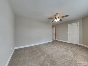653 Lakemont Dr in Clayton, NC - Building Photo - Building Photo