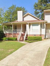 100 Pear Tree Cir in Hopkins, SC - Building Photo - Building Photo