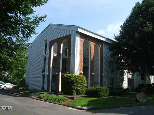 81 Coalpit Hill Rd in Danbury, CT - Building Photo - Building Photo