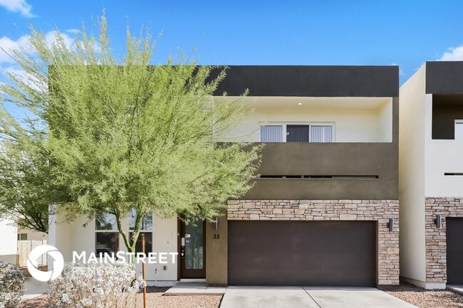 property at 2000 N 36th St