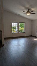 12302 56th Dr NE in Marysville, WA - Building Photo - Building Photo