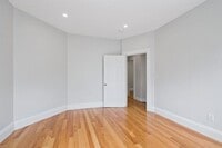 35 Newport St photo'