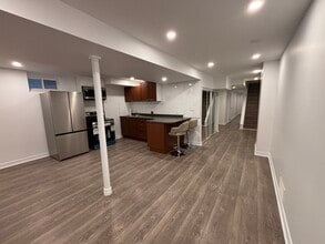 55 Lady Loretta Ln in Vaughan, ON - Building Photo - Building Photo