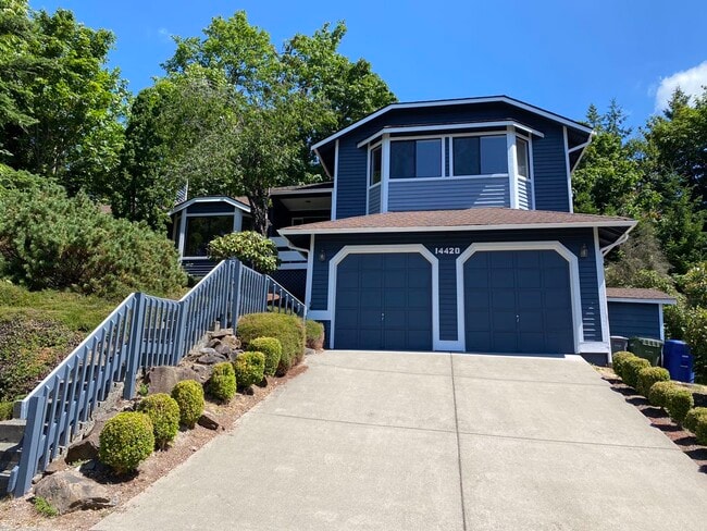 property at 14420 SE 63rd St