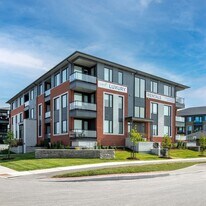 Wateridge Village Luxury Rentals in Ottawa, ON - Building Photo