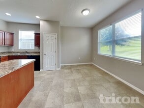 158 Blackstone Creek Rd in Groveland, FL - Building Photo - Building Photo