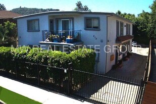 212 S Avenue 58 in Los Angeles, CA - Building Photo