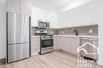 2550 S Wabash Ave in Chicago, IL - Building Photo - Building Photo