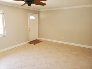 3310 NE Jeannette Dr in Jensen Beach, FL - Building Photo - Building Photo