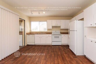 3531 W Caribbean Ln in Phoenix, AZ - Foto de edificio - Building Photo