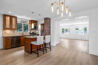 46 Marino Ave in Port Washington, NY - Building Photo - Building Photo