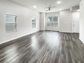 3215 Chenault St in Fort Worth, TX - Building Photo - Building Photo