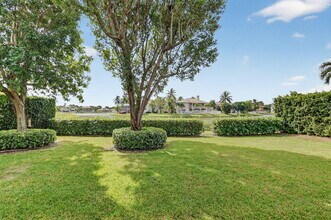 9826 Vía Amati in Wellington, FL - Building Photo - Building Photo