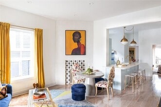 724 Charles Allen Dr NE in Atlanta, GA - Foto de edificio - Building Photo