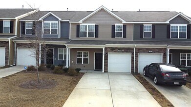 6430 Revolutionary Trail in Charlotte, NC - Building Photo - Building Photo