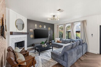 3508 Misty Meadow Dr, Unit SI ID1495714P in Dallas, TX - Building Photo - Building Photo