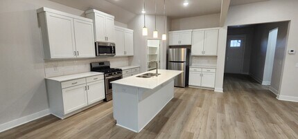 5301 SW Firethorn Ln in Bentonville, AR - Building Photo - Building Photo