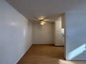 231 W Tujunga Ave-Unit -C in Burbank, CA - Building Photo - Building Photo