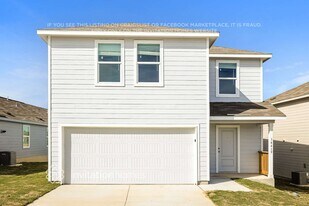 14419 Muggle Ml in San Antonio, TX - Building Photo