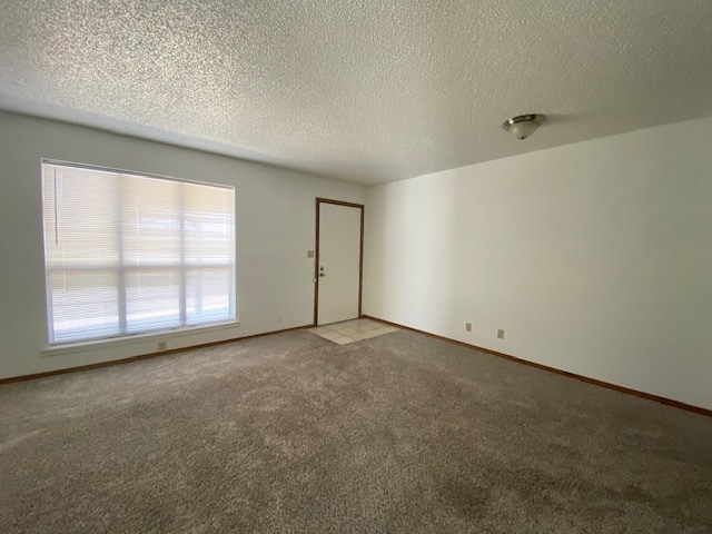 2600 N Hobart St in Pampa, TX - Building Photo