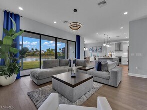 20739 Fair Oak Ln in Estero, FL - Building Photo - Building Photo