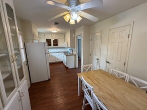 7 Maple Ln in Galveston, TX - Foto de edificio - Building Photo