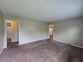 878 Wedgewood Ct in Clarksville, TN - Building Photo - Building Photo